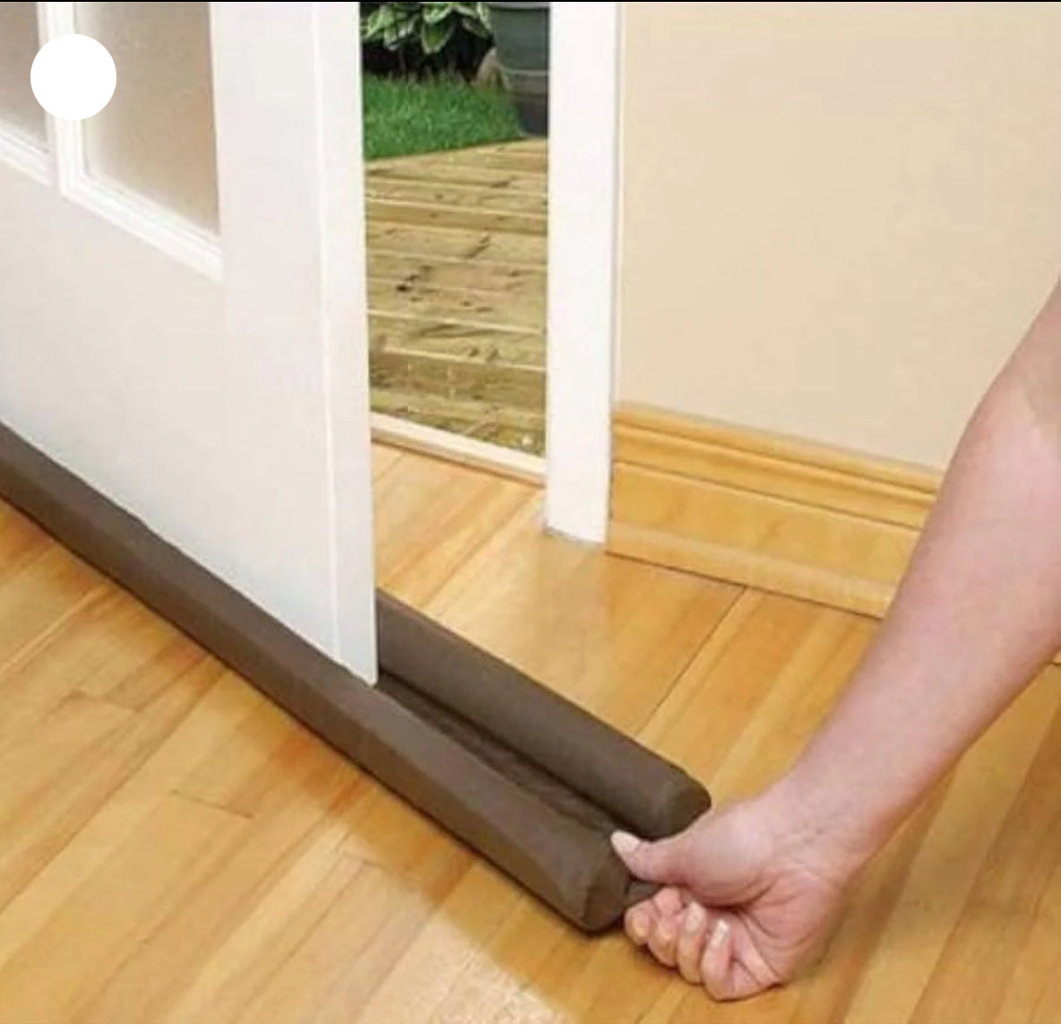 CasaDuzzle™ Under Door Sponge Protector